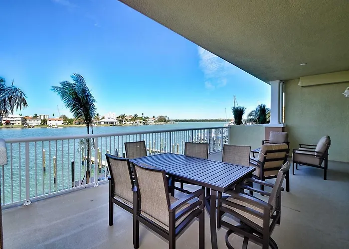 Apartment Sandpiper's Cove 201 Sandpiper's Cove Luxury 3 Bedroom 2 Bathroom 23132 Clearwater Beach
