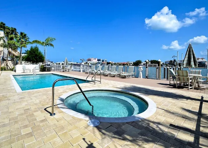 Sandpiper's Cove 201 Sandpiper's Cove Luxury 3 Bedroom 2 Bathroom 23132